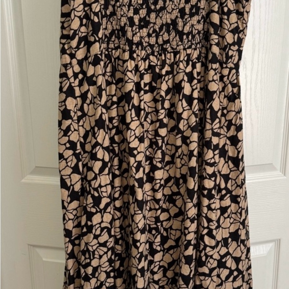 Abercrombie & Fitch Black and Cream Floral Maxi Dress - Picture 3 of 6